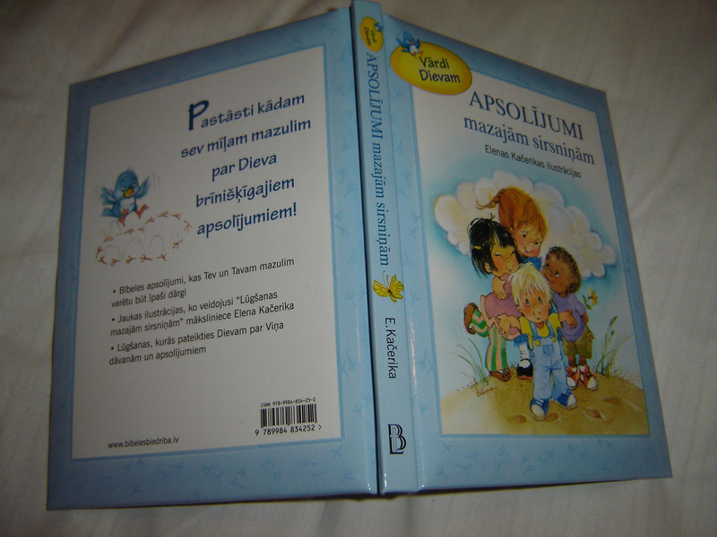Latvian Children's Bible For Little Ones / Promises for Little Hearts / Apsolijumi Mazajam Sirsninam