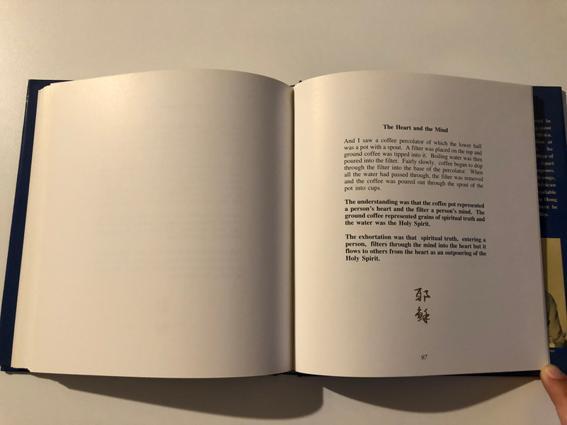 Visions of Discipleship Hardcover / Scandinavian Languages Edition / Author: Martin Hollingworth  (9789628398010)