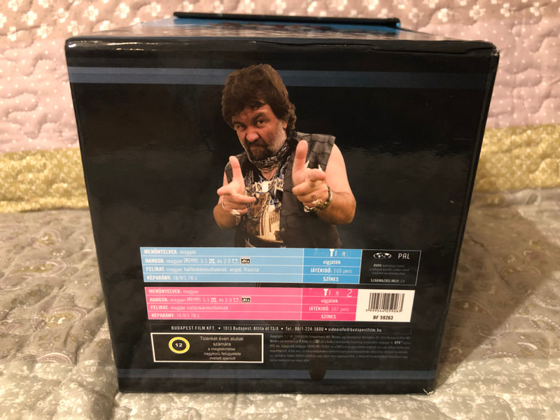 Üvegtigris 1-2. díszdoboz DVD Gift Box - Ajandekdobz - T-Shirt, Sapka, Karkoto, Telefontarto / Csuja Imre, Gáspár Sándor, Reviczky Gábor, Rudolf Péter (5999544259263)