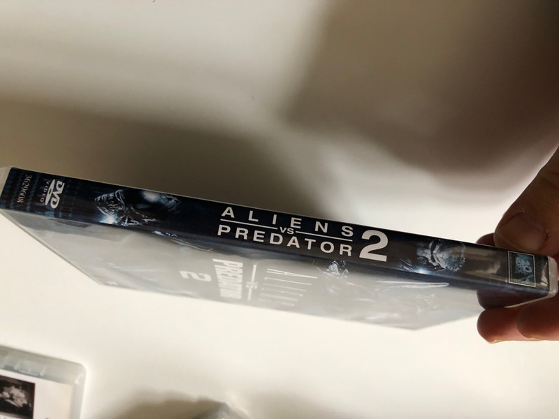 Aliens vs. Predator 2 / DVD (4010232042620)