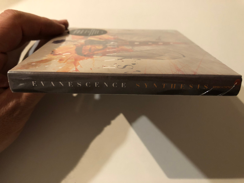 Evanescence – Synthesis / Deluxe Version: CD with 16 tracks, DVD with From The Inside (The Creation Of Synthesis), Documentary, Instrumental album, piano & orchestra score and 5.1 album mix / Sony Music Audio CD + DVD Video CD 2017 / 88985478762 (889854787622)
