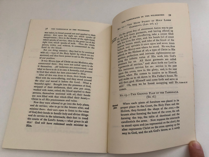 The Tabernacle in the Wilderness by David Little / Loizeaux Brothers, 1982 / Printed in United States of America (0872135209)