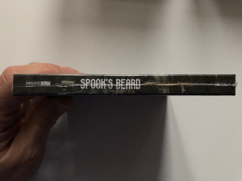 Spock's Beard – The Oblivion Particle / Limited Edition Media Book CD (incl. bonus track). Nine new original songs from California prog rock legends Spock's Beard / Inside Out Music Audio CD 2015 / 0507170