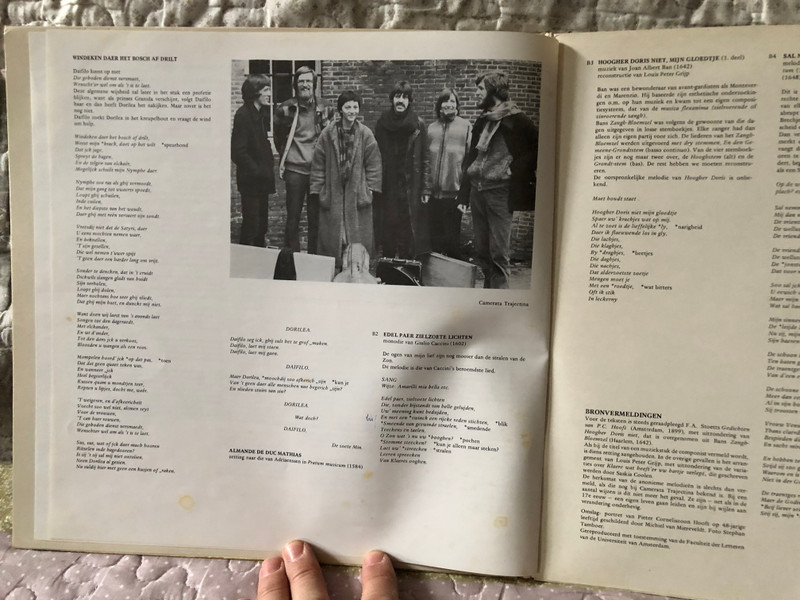 Camerata Trajectina – Oren Aan Hooft / liederen en liedjes van Pieter Corneliszoon Hooft / VNM LP Stereo / R 81002
