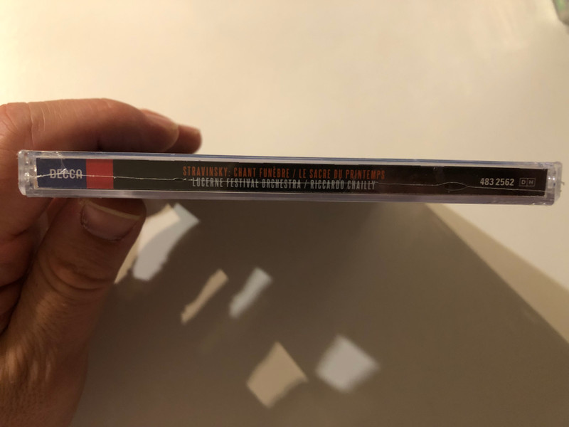 Riccardo Chailly, Lucerne Festival Orchestra - Stravinsky: Chant Funèbre (World Premiere Recording); Le Sacre Du Printemps / Decca Audio CD 2017 / 483 2562