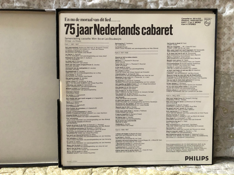 En Nu De Moraal Van Dit Lied - 75 Jaar Nederlands Cabaret - samenstelling Wim Ibo / Philips 2x LP, Box Set / 6614 023