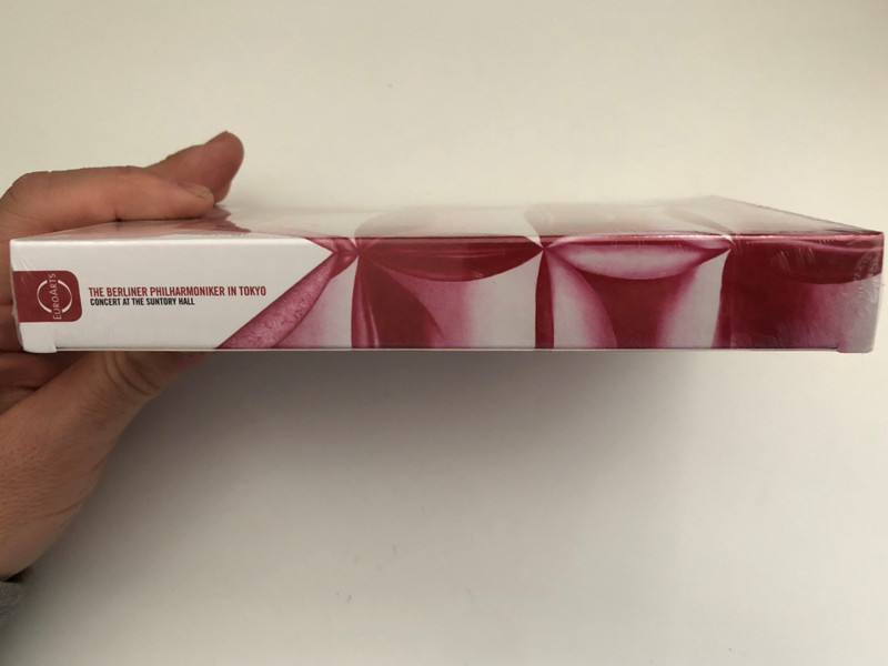 The Berliner Philharmoniker in Tokyo - Concert at the Suntory Hall / Dmitry Shostakovich / Carl Maria von Veber / Antonin Dvorak / J.S.Bach / Recorded Live at the Suntory Hall, Tokio, 26 November 2000 / DVD (880242202482)