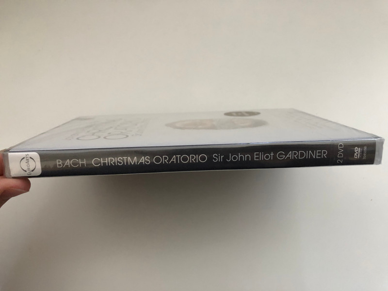 Bach: Christmas Oratorio, BWV 248 2 DVD Set / Sir John Elliot Gardiner / Monteverdi Choir; English Baroque Soloists / Including Two Documentaries / Recorded at the Herderkirche, Weimar 23 & 27 December 1999 / DVD (880242450982)