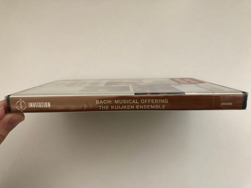 Bach - A Musical Offering  Musical Offering  The Kuijken Ensemble, Leipzig  J.S. Bach Musical Offering, BWV 1079  Recorded live at the Altes Rathaus (Old Town Hall), Leipzig, 28 July 2000  Directed by Michael Beyer  DVD (880242503664)