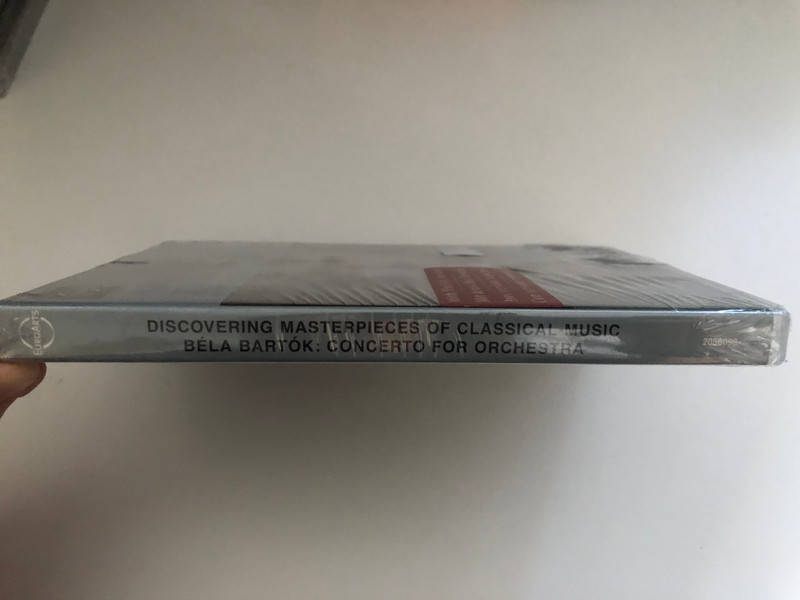 Discovering Masterpieces Bartok, Concerto for Orchestra 1943  Berliner Philharmoniker  Conductor Pierre Boulez  Recorded live at the Mosteiro dos Jeronimos, Lisbon, 1 May 2003  Directed by Bob Coles  DVD (880242560988)
