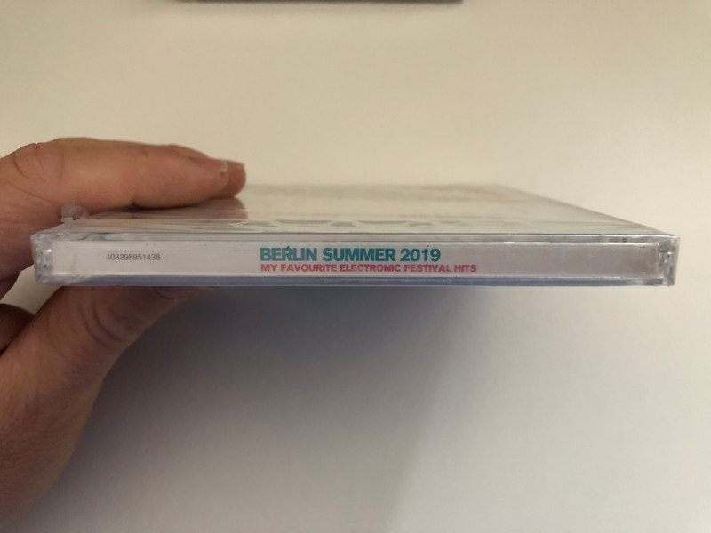 Berlin Summer 2019 - My Favourite Electronic Festival Hits / Modul Kolektiv, Martin Eyerer & Princess Superstar Collective, Machine Junge & Madchen, Phil Fuldner, Robosonic / MORE Music And Media 2x Audio CD 2019 / 4032989514380