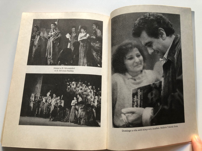 Placido Domingo - Daniel Snowman  ZENEMŰKIADÓ, BUDAPEST  Paperback (9633306884)