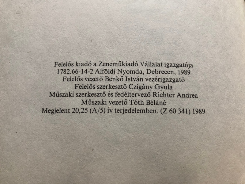 Placido Domingo - Daniel Snowman  ZENEMŰKIADÓ, BUDAPEST  Paperback (9633306884)