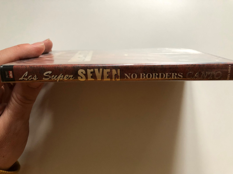 Los Super Seven - No Borders: Canto / The Super SEVEN / International sounds from Cuba, Mexico, Puerto Rico, Peru and Brazil / DAVID HIDALGO - CESAR ROSAS - RUBEN RAMOS - RICK TREVINO - RAUL MALO - ALBERTO SALAS - CAETANO VELOSO / DVD (828765493994)