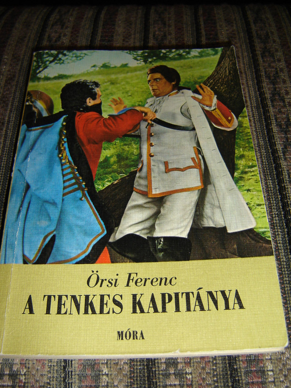A Tenkes Kapitanya - Ifjusagi regeny a szerzo azonos cimu televizios filmjebol (Harmadik Kiadas)