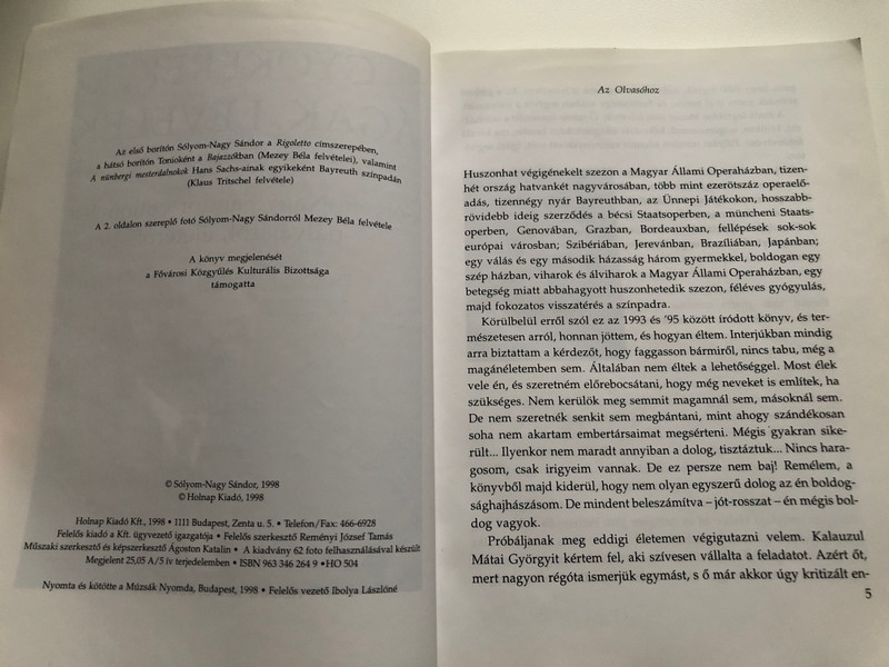 GYÖKEREK, ÁGAK, LEVELEK  Sólyom-Nagy Sándor vallomása pályájáról, életéről  HOLNAP KIADÓ, BUDAPEST  Paperback (9789633462645) 