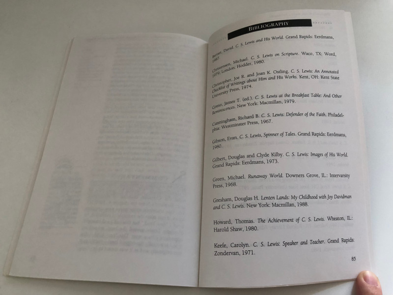 C.S. Lewis's Mere Christianity: The Most Concise and Accurate Way to Grasp the Essentials (Shepherd's Notes) / Step-by-step overview of some of enduring measures of the Christian faith / LEHERDS NOTES Christian Classics (0805493476) 