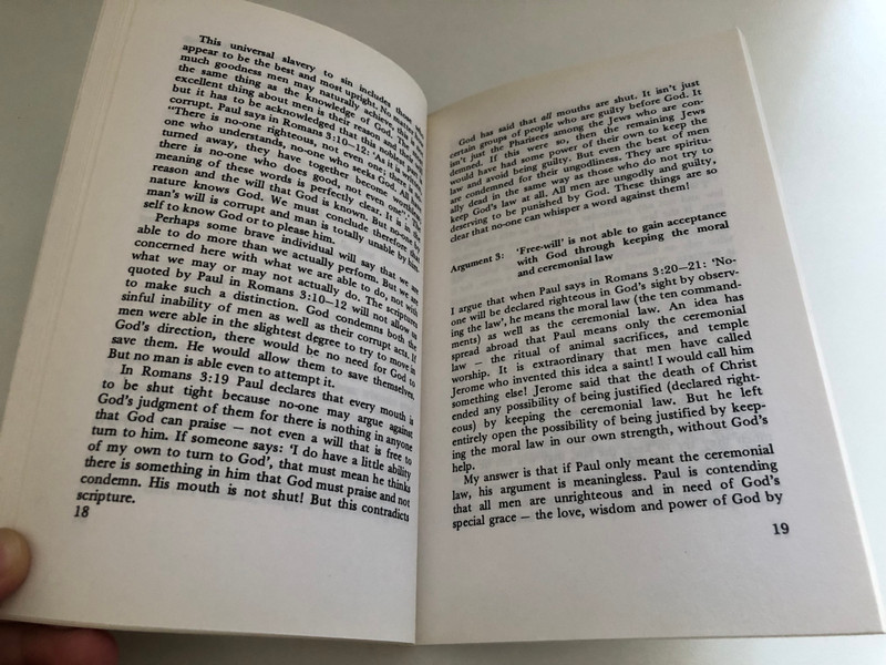 Born Slaves: Great Christian Classics by Martin Luther / Summary of Martin Luther's great work-THE BONDAGE OF THE WILL / This book was written in answer to a book by Erasmus (094646202X)
