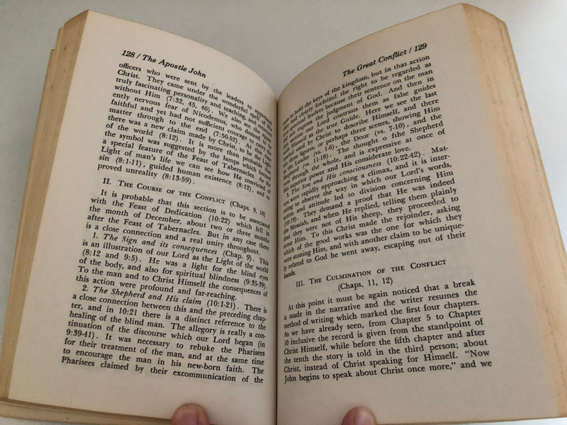 The Apostle John: Studies in His Life and Writings by W. H. Griffith Thomas / Foreword by Arthur L. Farstad / Introduction to the Author by Warren W. Wiersbe / Library of Congress Cataloging in Publication Data (0825438225)
