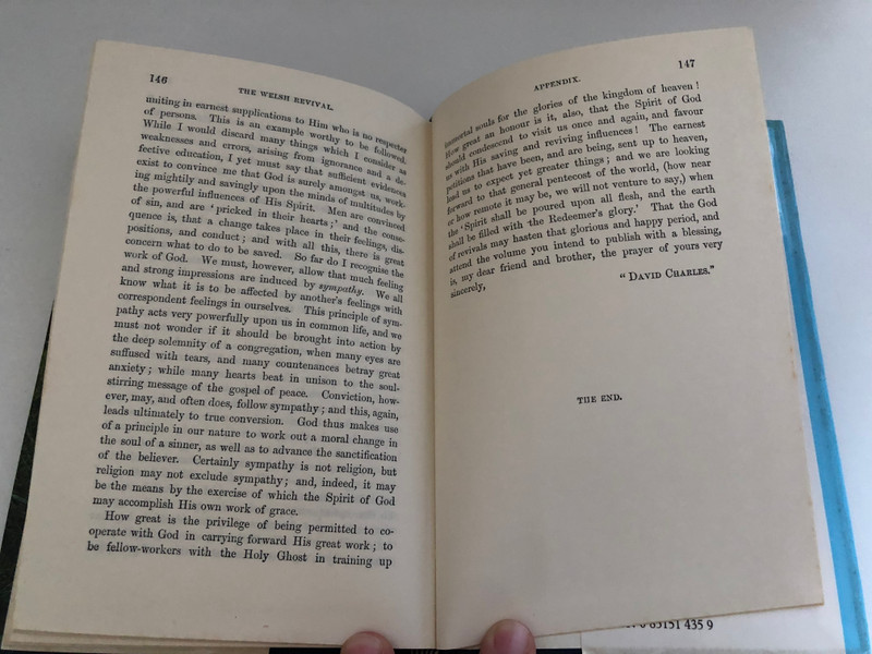 Welsh Revival Its Origins and Development by Thomas Phillips / THE BANNER OF TRUTH TRUST / First published 1860 / First Banner of Truth edition 1989 / Printed and bound in Great Britain (0851515428)