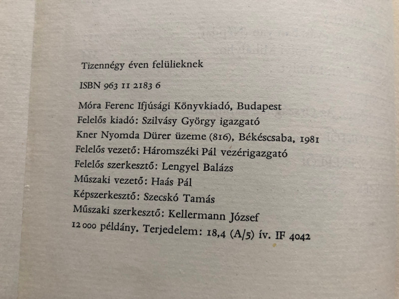 Rendületlenül - Kovács Sándor Iván  Magyar költők versei történelmünk nagyjairól  MÓRA FERENC KÖNYVKIADÓ 1981  Hardcover (9631121836)