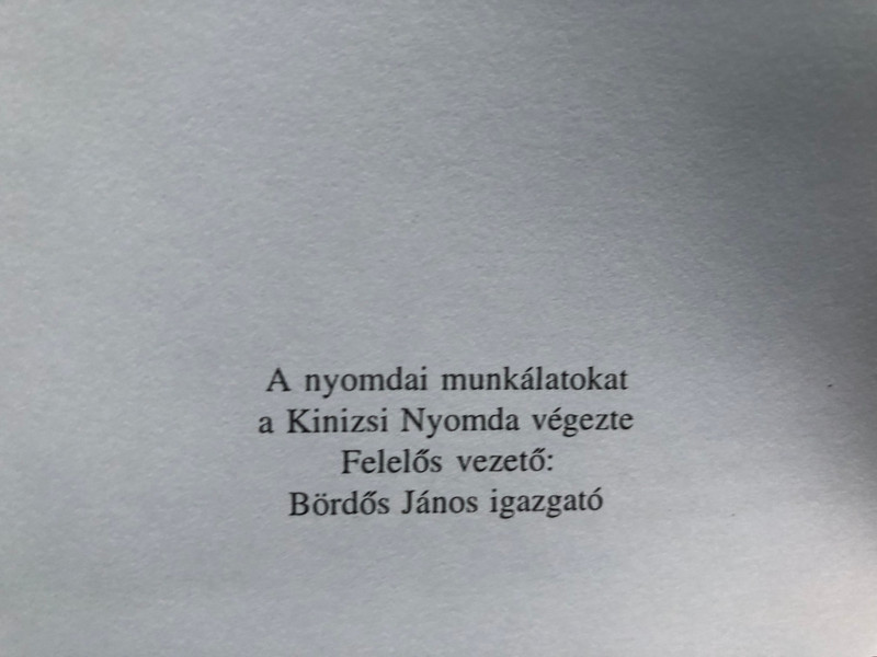 Anthologia hungarica - A régi világ tüköre  HAJDU ENDRE  NÉGY ÉVSZÁZAD MŰVELŐDÉSTÖRTÉNETI EMLÉKEI NYELVÜNKBEN  Az Erdélyi magyar szótörténeti tárból gyűjtötte  TINTA KÖNYVKIADÓ BUDAPEST, 2011  Hardcover (9789639902817)