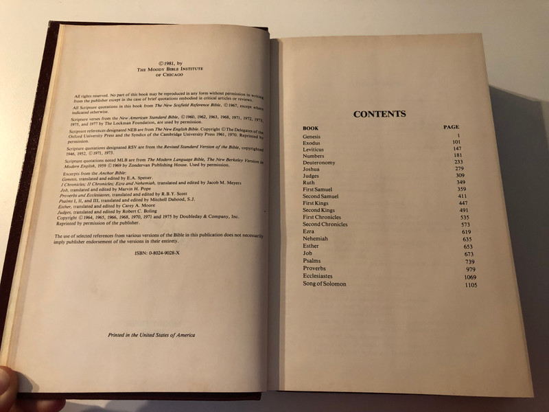 Unger's Commentary on the Old Testament Volume 1 Genesis Song of Solomon / THE MOODY BIBLE INSTITUTE OF CHICAGO / Printed in the United States of America (080249028X)