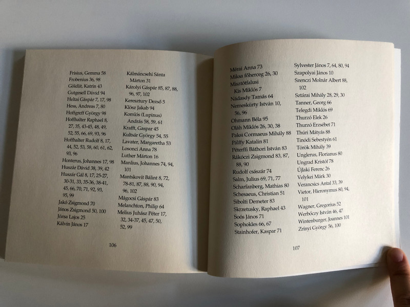 VÁNDORNYOMDÁSZOK MAGYARORSZÁGON A 16. SZÁZADBAN - Persovits József  OPTIMA TÉKA KIADÓ 2015  Paperback (9789838886071)