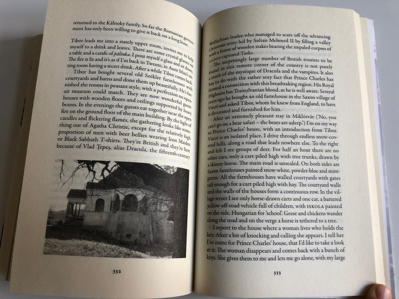 COMRADE BARON - Jaap Scholten  A Journey through the Vanishing World of the Transylvanian Aristocracy  Corvina Kiadó, 2013  Paperback (9789631361254)