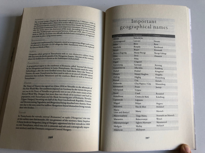 COMRADE BARON - Jaap Scholten  A Journey through the Vanishing World of the Transylvanian Aristocracy  Corvina Kiadó, 2013  Paperback (9789631361254)