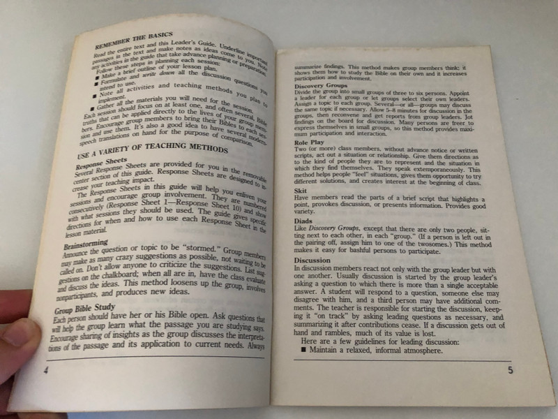Listen to Luther: Leader's Guide by Donald E. Demary / An Adult Study from Victor Books with 13 Sessions / Includes Reproducible Response Sheets for Group Involvement / Selections from Martin Luther's Table Talk (0896936910)