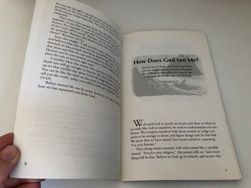 What Every Catholic Should Ask by James G. McCarthy / an easy-to-give booklet that guides Catholic friends and acquaintances to a better understanding of salvation and relationship with Christ / HARVEST HOUSE PUBLISHERS (0736900012)