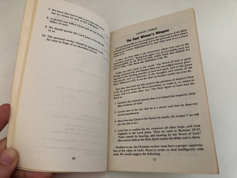 Winning Souls the Bible Way by William MacDonald  A Twelve-Lesson Self Study Course On Personal Evangelism by William MacDonald  Distributors Publishers Christian Reading Room
