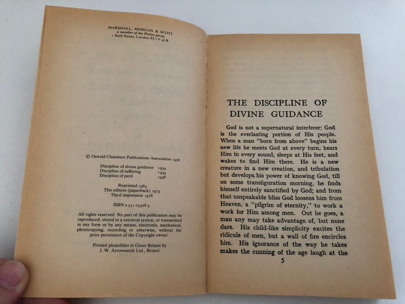 Christian Discipline v. 1 by Oswald Chambers  Containing the Disciplines of DIVINE GUIDANCE SUFFERING PERIL by OSWALD CHAMBERS  OSWALD CHAMBERS PUBLICATIONS ASSOCIATION and MARSHALL, MORGAN & SCOTT