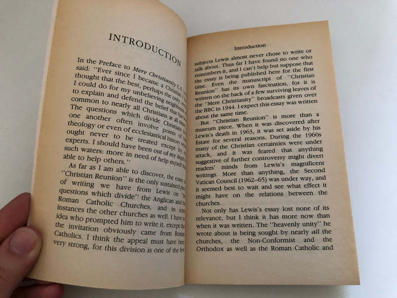 Christian Reunion and Other Essays by C.S. Lewis / Edited with a preface by Walter Hooper / Publisher: William Collins Sons & Co. Lid (0006274943)