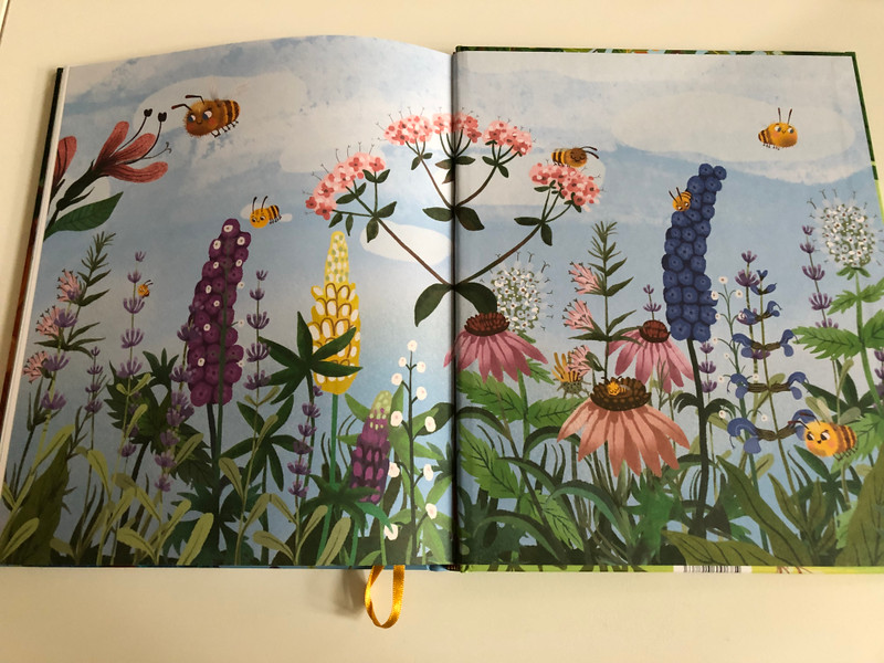 Buzzing along woods and meadows - Adél Várszegi  BOOOK KIADÓ KFT. 2021  Hardcover (9786155417863)