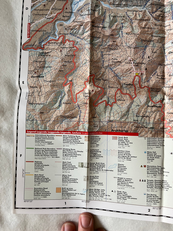 LANGTANG - TAMANG HERITAGE  GOSAIN KUND, HELAMBU  150,000  Langtang National Park  Latest and Updated Trekking Map  लाङ्गटाङ्ग  Map (9789937556033)