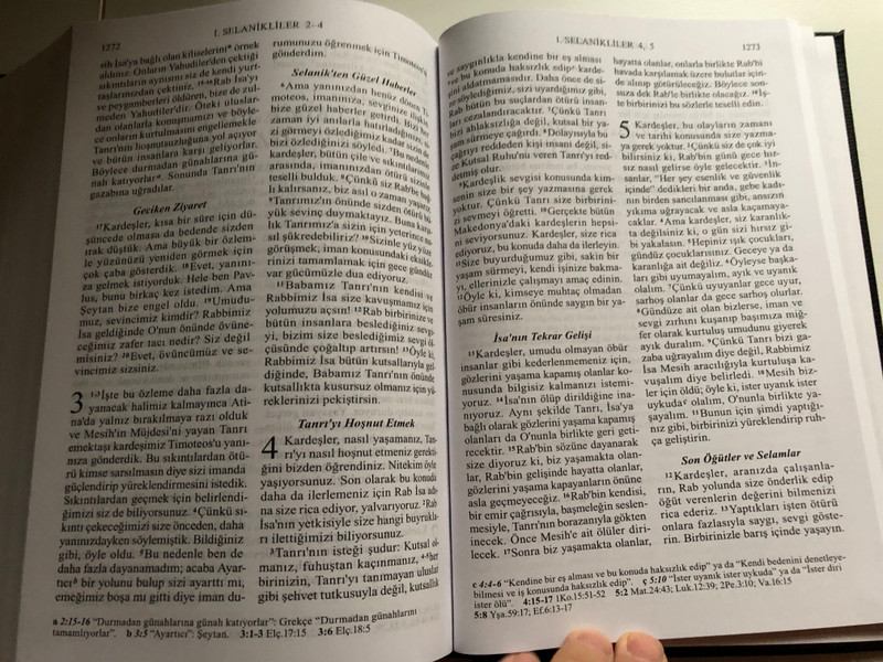 Kutsal Kitap - Tevrat, Zebur, Incil  Turkish Bible Large Print Modern Version  Bible Society Australia  Hardback (9789754621167)