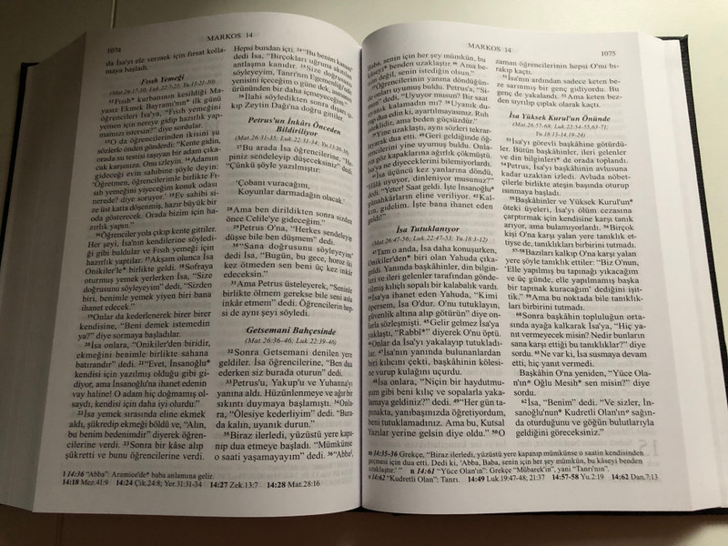 Kutsal Kitap - Tevrat, Zebur, Incil  Turkish Bible Large Print Modern Version  Bible Society Australia  Hardback (9789754621167)