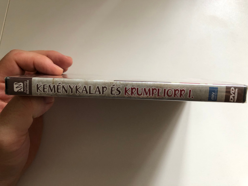KEMÉNYKALAP ÉS KRUMPLIORR I.  MTV MESETÁR SOROZAT  ALFONSÓ, KRISTIÁN KÓVÁCS, GÁBOR BERKES  Hungarian  KÉPARÁNY 43  DVD Video (5999552560429)