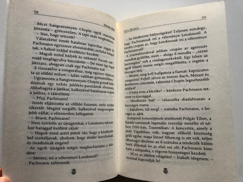 ISTEN MAJD MEGBOCSÁJT AZ A MESTERSÉGE  VARNUS XAVER  Alexandra Kiadó, 1998  Hardcover (9633686253)