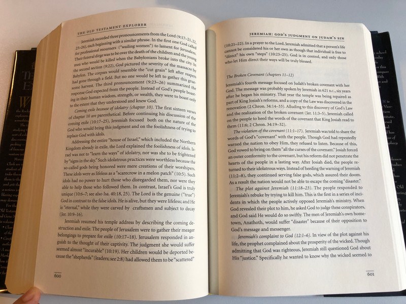 The Old Testament Explorer: Discovering The Essence, Background, And Meaning Of Every Book In The Old Testament / CHARLES DYER, GENE MERRILL / FOREWORD BY CHARLES R. SWINDOLL / Word Publishing 2001 / Hardcover (9780849914478)