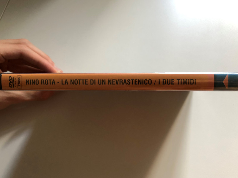 Rota: La notte di un nevrastenico; I due timidi (THE NIGHT OF A NEURASTHENIC) / Drama buffo in one act - Libretto by Riccardo Bacchelli / Reate Festival Orchestra Conductor: Gabriele Bonolis / Recorded at: Teatro Flavio Vespasiano, Rieti / DVD (8007144378301)