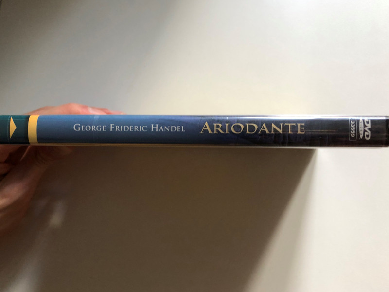 Handel: Ariodante 2 DVD Set / Dramma per musica in three acts Libretto / IL COMPLESSO BAROCCO ALAN CURTIS, conductor / Bonus tracks: introductions to the opera with John Pascoe and Alan Curtis / DVD (8007144335595)