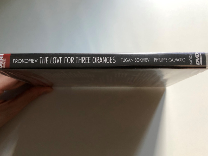 Prokofiev: The Love for the Three Oranges (L'AMOUR DES TROIS ORANGES) / Opera in a prologue and four acts (sung in russian) / Libretto Sergei Prokofiev / MAHLER CHAMBER ORCHESTRA / Tugan Sokhiev, conductor / DVD (3760115300248)