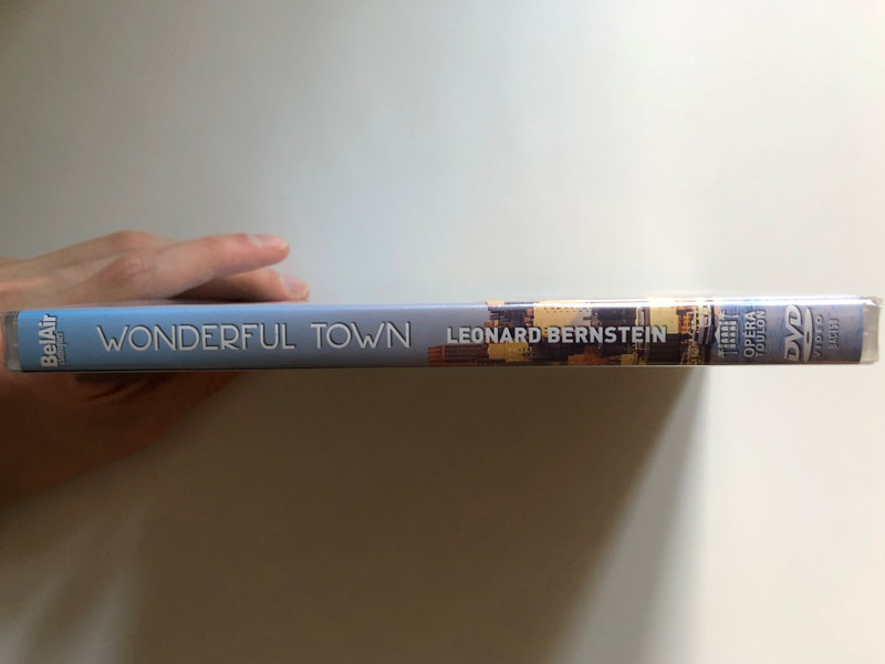 Bernstein: Wonderful Town / An American musical by LEONARD BERNSTEIN created in Broadway Winter Garden Theatre / TOULON OPERA ORCHESTRA AND CHORUS / Conductor LARRY BLANK / An Opéra de Toulon New Production - French Premiere / DVD (3760115301580)