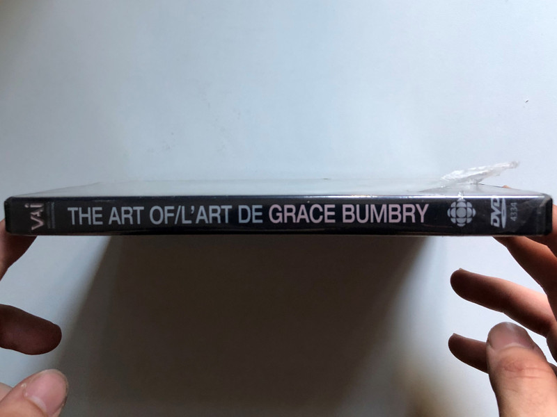 The Art of Grace Bumbry / Radio-Canada Orchestra / Jacques Beaudry, conductor with John Newmark, piano / Telecast of January 7, 1973 / COURTESY OF THE METROPOLITAN OPERA ARCHIVES / DVD (089948433491)