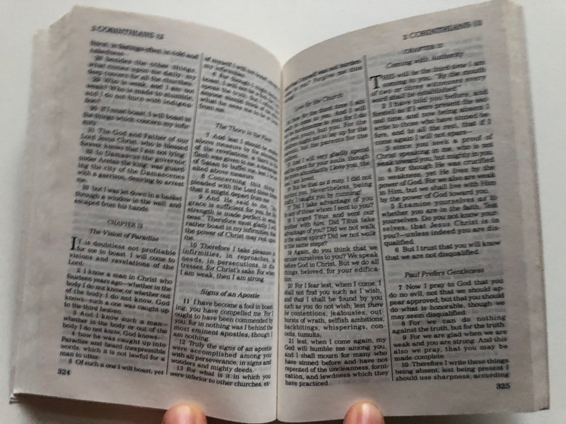 Christian Life New Testament With Master Outlines And Study Notes  The New King James Version  THOMAS NELSON PUBLISHERS  Paperback (Nelson 180B)