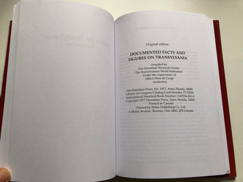 IGAZSÁGOT ERDÉLYNEK! Dokumentumgyűjtemény  WASS ALBERT  JUSTICE FOR TRANSYLVANIA! A documentary  Kráter Műhely Egyesület, 2006  Paperback (9637329889)