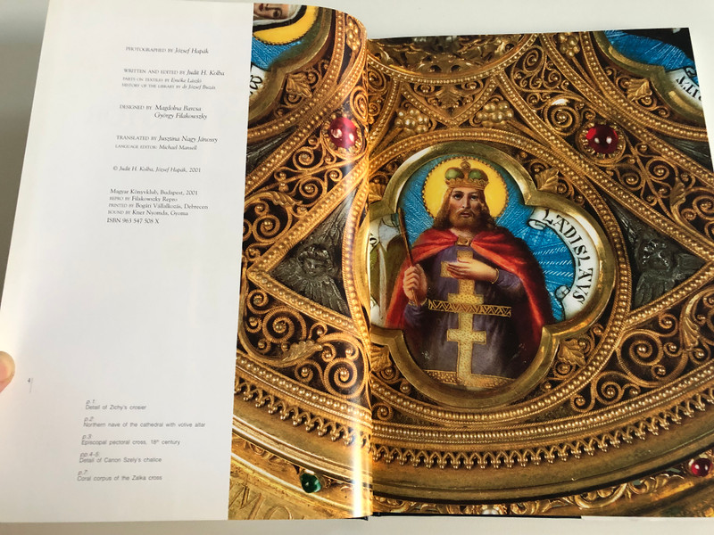 THE EPISCOPAL TREASURY OF GYÖR / JUDIT H. KOLBA - JÓZSEF HAPÁK / MAGYAR KÖNYVKLUB, 2001 / Hardcover (9789635475087)